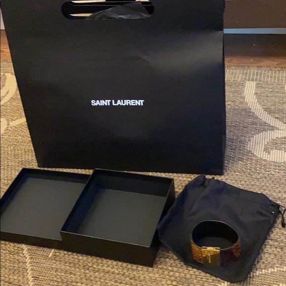 Saint Laurent python bracelet - Picture 1 of 8